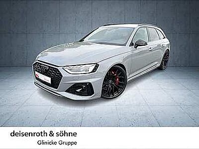 Audi RS 4 Avant C TFSI Benzin 450 PS (331 kW) Automatik