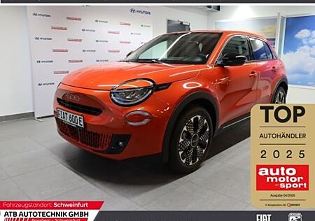 Fiat 600e La Prima h Navi Leder digitales Cockpit 360 Kamera Massagesitze