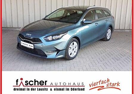 Kia Cee'd Sportswagon Ceed SW cee'd SW / cee'd SW 1.0 T-GDI 100 OPF Vision STD (NAV)