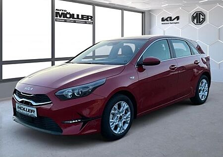 Kia Cee'd Ceed Vision %1.5T DCT7 Kamera Navi ACC Klima DAB+