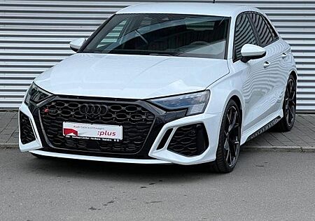 Audi RS3 Sportback +WINTERRÄDER+SPORTABGAS+HEAD UP+360°+MATRIX