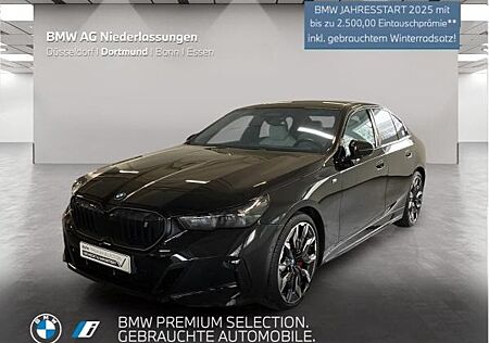 BMW i5 eDrive40 Limousine M Sport AHK **inkl. Winterräder**