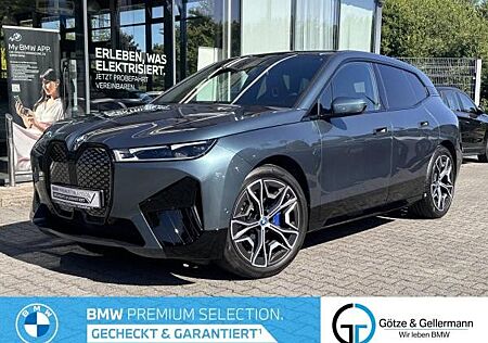 BMW iX xDrive50 Sportpaket AHK