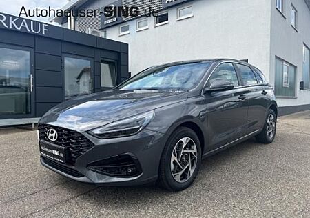 Hyundai i30 Automatik M-Hybrid Klima LED Kamera AC/AA