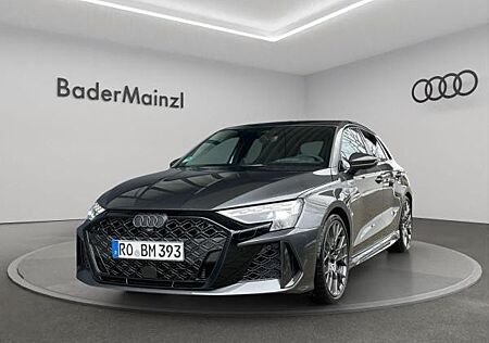 Audi RS3 RS 3 Sportback S tr onic