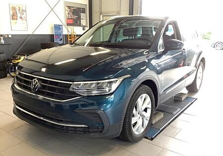 VW Tiguan Volkswagen 1.5 TSI Move DSG Navi LED Keyless CarPlay