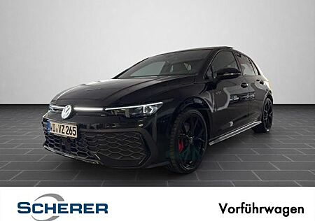 VW Golf Volkswagen VIII GTI 2.0 TSI DSG BLACKSTYLE PANO HARMAN