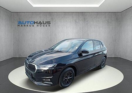 Skoda Fabia 1.0 TSI STYLE+DSG+AHK+ACC+LED+KAMERA+beh.LENKRAD+2XPDC+KESSY+SHZ