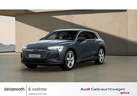 Audi Q8 e-tron advanced 55 qu AHK/HuD/Matrix/PBox/20''/Assist/LHZ