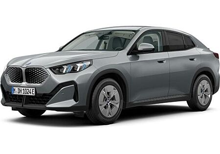 BMW iX2 xDrive30