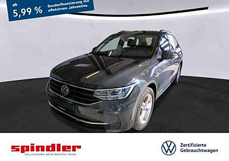VW Tiguan Volkswagen Life 4Motion 2.0 TSI DSG / Navi, LED, ACC