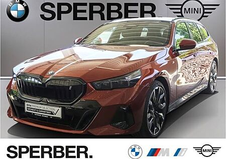 BMW i5 eDr. 40 Tour. "M Sport" HuD, AHK, B&W, Dr. Ass. Prof., Parkass. Prof., Pano., uvm.