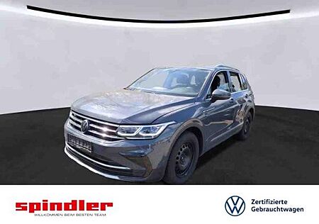 VW Tiguan Volkswagen Elegance 2.0 TDI DSG / Navi, Matrix, AHK