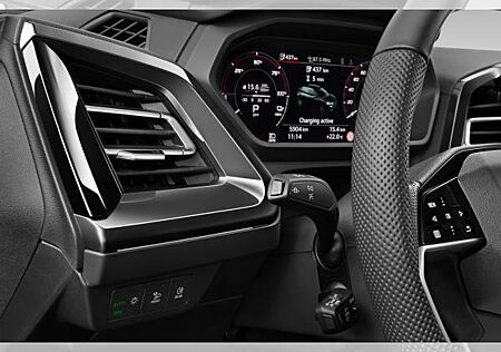 Audi Q4 e-tron S-Line 45 quattro / Sonos, Matrix, AHK