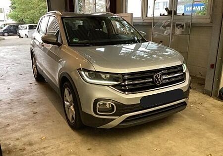 VW T-Cross Volkswagen 1.0 TSI Style DSG Navi Sitzhzg LED ACC