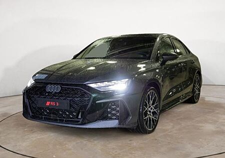 Audi RS3 Limousine