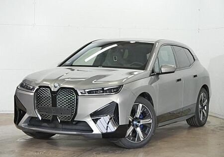BMW iX xDrive40 "M Sport" DrivAssProf., Keyless, ParkAssProf, H/K, uvm.