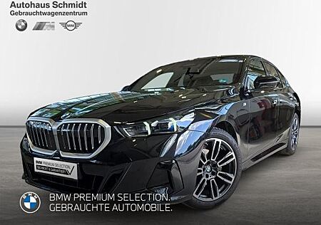BMW 520 i Limousine*M Sportpaket*H/K*LC Prof*HUD*Kamera*Keyless*