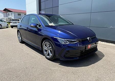 VW Golf Volkswagen VIII 1.5 TSI R-LINE NAVI ACC LED SITZHZG.