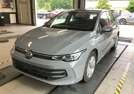 VW Golf Volkswagen VIII 1.5 TSI Life HeadUp 360°Kamera CarPlay