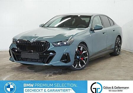 BMW i5 xDrive40 M Sport PRO AHK Leas.abEUR 699,-inkl.