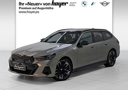 BMW i5 M60 XDrive Touring M Sportpaket Pro Innovation uvm.