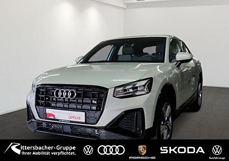 Audi Q2 S line s-line 35 TFSI Parken+FahrenPaket AHK Matrix