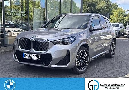 BMW iX1 eDrive20 M Sportpaket //PremiumPaket AHK
