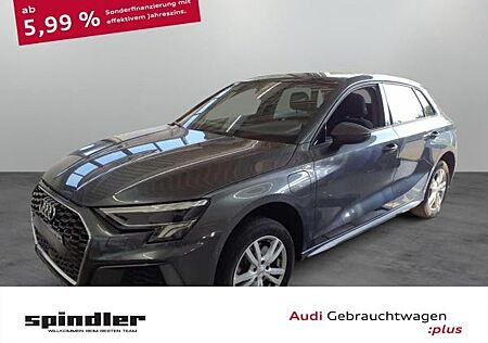 Audi A3 Sportback S-Line 40TFSIe S-tronic / Pano, LED