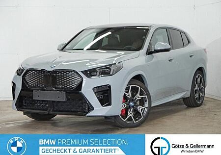 BMW iX2 xDrive30 M Sport PRO Massage HeadUp Pano AHK