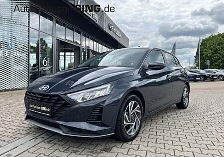 Hyundai i20 Kamera Induktion Navi Spurhalte SHZ AC/AA
