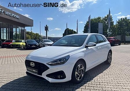 Hyundai i30 Automatik M-Hybrid Klima LED Kamera CarPlay