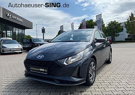 Hyundai i20 Select Kamera Navi Apple CarPlay Spurhalte