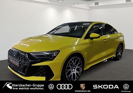 Audi RS3 Limousine Vmax 280 km/h RS sportabgasanl. Matrix LED Pano SONOS Leder