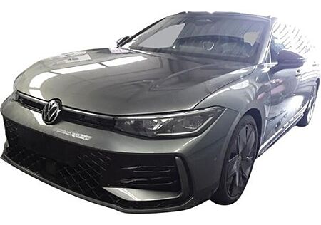 VW Passat Volkswagen R-Line 2.0 TDI DSG