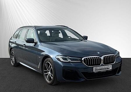 BMW 530 e xDrive Touring *ZULASSUNG BIS 14.09.*