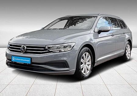 VW Passat Volkswagen Variant 1.5 TSI DSG LED Navi Rear View