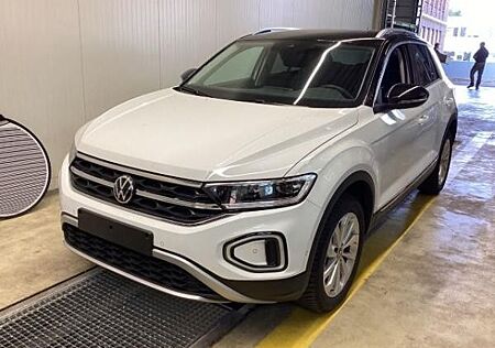 VW T-Roc Volkswagen 1.5 TSI Style DSG AHK LED Navi AppCon