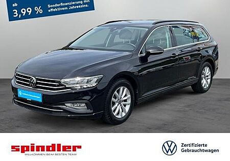 VW Passat Volkswagen Variant Business 2.0 TDI DSG / Navi, RFK