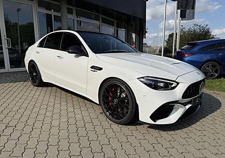 Mercedes-Benz C 63 AMG s e-Perf. / AMG Optik I+II / Burmester