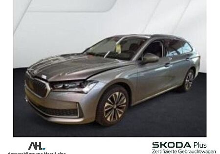 Skoda Superb Combi 2.0 TDI Selection AHK DSG Navi Matrix-LED
