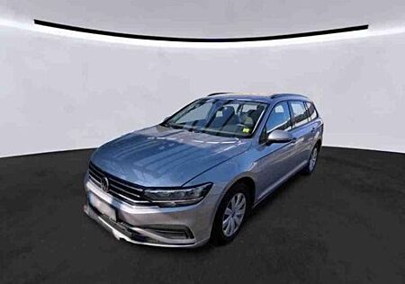 VW Passat Volkswagen Variant 1.5 TSI DSG Navi Sitzhzg Kamera