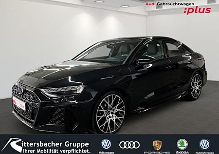 Audi RS3 RS 3 Limousine RS-Sportabgasanlage PANO 280km/h Matrix