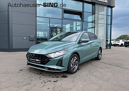Hyundai i20 Navi Kamera Sitz- & Lenkradheizung Alufelgen