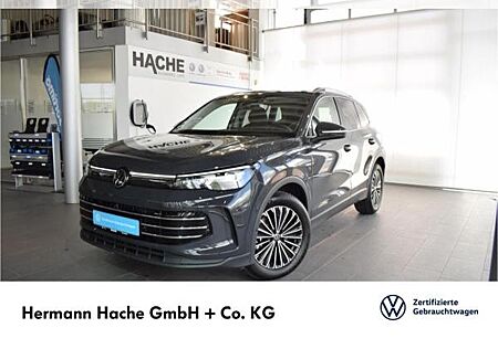 VW Tiguan Volkswagen Elegance 2.0 TDI DSG NAVI PDC AHK Klima