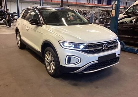VW T-Roc Volkswagen 1.5 TSI Style DSG AHK Navi Sitzhzg LED