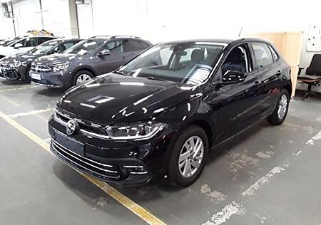 VW Polo Volkswagen 1.0 TSI DSG Style