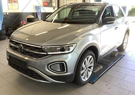 VW T-Roc Volkswagen 1.5 TSI Style DSG AHK Navi CarPlay ACC LED