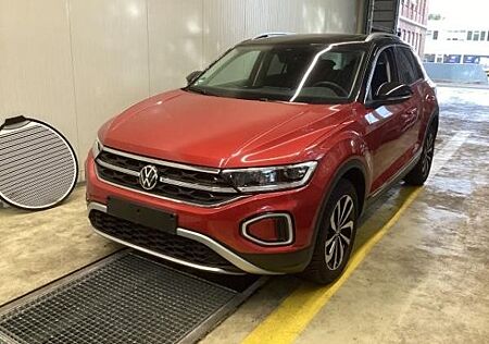 VW T-Roc Volkswagen 1.5 TSI Style DSG LED Navi DCC Kamera