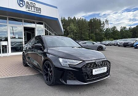 Audi RS3 Limo SONOS+PANO+5Jahre Garantie